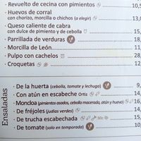 Opciones veganas en entrantes y ensaladas at Moncloa de San Lazaro in Cacabelos
