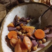 Ensalada de garbanzos at Moncloa de San Lazaro in Cacabelos