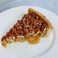 Walnut pie at Vegan & Beyond in Seoul