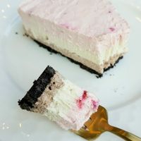 Neapolitan cheesecake at Vegan & Beyond in Seoul
