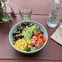 red and green salad  at Green&Burger - Biocenter in Barcelona