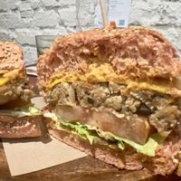 Happy burger  at Green&Burger - Biocenter in Barcelona