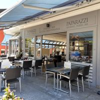 Outdoor seating at Paparazzi in Buelach