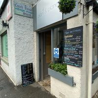 Small street presence, amusing menu at Plant & Planet in Castleton