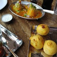 samosas at the top and batata vada on the right at Hodu Hakatna - Little India in Beer Sheva