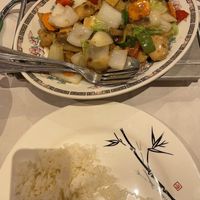 Vegan “chicken” with vegetables   at De Yuan in Liege