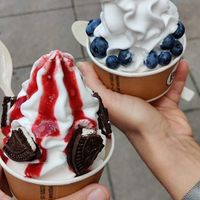 that coconut yogurt 🙌🏼❤️ at I Love Leo in Stuttgart