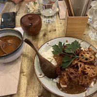 Curry vegan & soupe miso   at Neko Ramen in Paris