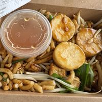 Round noodles with “scallops” (probably king oyster mushroom stems)  at freshroll in Mashpee