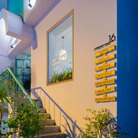 Its look like a cafe  at iVegan Supershop Westlake Hanoi - Healthy Plant Based Cafe in Hanoi