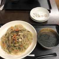 Fried glass noodles with vegetables  at Yume-an ゆめ庵 in Tokyo