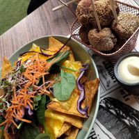 Nachos and bieterballen, big enough to share! at Brunchbar in Heerlen