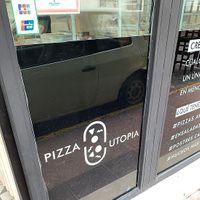 Restaurant outer at Pizza Utopia in Ronda
