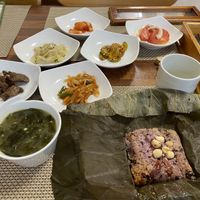 Yeonip-bap   at Soban Vegan 소반 비건식당 in Busan