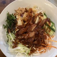 nr. 41 - bowl w/ seitan, tofu, greens, glass noodles and peanut sauce at Vevi in Vienna