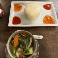 Bahn bao with wonton soupp  at Vevi in Vienna