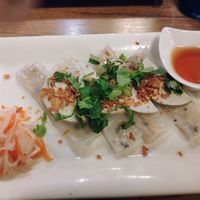 Appetizer rice noodles with veggies  at Vevi in Vienna