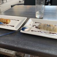 Gebackenes Eis und Stickt Rice at Vevi in Vienna