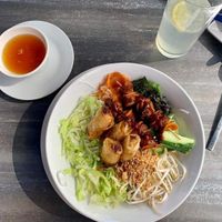 Noodle bowl at Vevi in Vienna