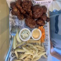 bbc chickn alitas   at Revolucion Verde - Colonia Centro in Monterrey