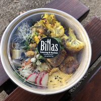 Vegane Bowl ToGo mit vielen Köstlichkeiten! at Billas Catering & Kuchen in Darmstadt