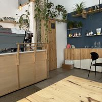   at NEØ Coffee House in Barcelona