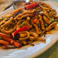 "pork" yu shang (seitan) - wonderfully sweet at Yuan Fu in Rockville