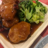 General Tsao chiken 🤩 at Yuan Fu in Rockville