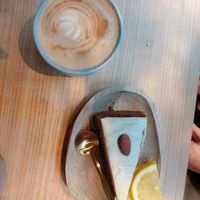 Cake and coffee at Beans & Nuts in Bern
