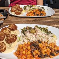 Falafelteller at Azeitona - Beckstrasse in Hamburg