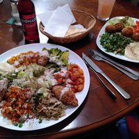 Kiba and falafel at Azeitona - Beckstrasse in Hamburg