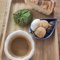 Café gourmand at Mori Cafe in Paris