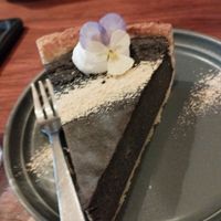 Flan sésame noir at Mori Cafe in Paris