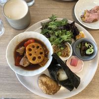 Onigiri plate with sweet and sour tofu, inari and vege tempura onigiri. Soy kuromame latte which tasted a bit like a mild coffee but is actually tea - so good!  at Comeco Foods in Newtown
