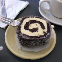 “Unelmatorttu” / "drömmetårta”  at À la Lo in Stockholm