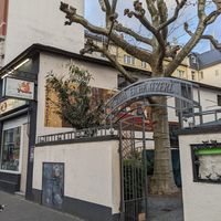 view from the street at Zum Eichkatzerl in Frankfurt