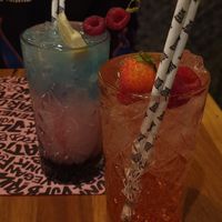 Cocktails Tipsy Unicorn & Pink Gin Tonic at Vegan Junk Food Bar - El Born in Barcelona