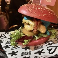 Daddy con extra de bacon  at Vegan Junk Food Bar - El Born in Barcelona