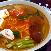 The tomato noodle soup  at TiānXiāng SùShí Yuán 天香素食園 in Yuli