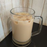 薰衣草鮮奶茶 at M Vegetarian Pizza - 馬蔬蔬 Mǎ Shū Shū in Taipei