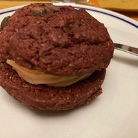 Red velvet sandwich  at Laboratorio - Food. Drink. Green Cosmetics in Jesi