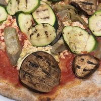 Pizza vegana (con verdure)   at Giardino in Bellinzona