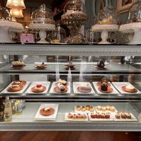 Pastries   at Un Piano dans la Théière in La Rochelle