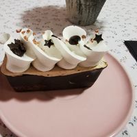  at Un Piano dans la Théière in La Rochelle