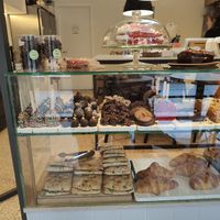 Mostradores at Debby's Good Veggie Food in Barcelona