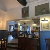 Interior lower room at The Punter in Oxford