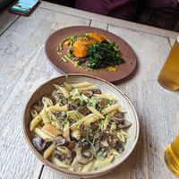Vegan dishes at The Punter in Oxford