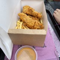 Nugs   at Uapami in Warsaw