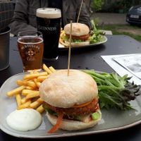 we both had the same dish, there wasn't much else (there was a tajine but we didn't fancy that) at Mary's Irish Pub  in Kortrijk
