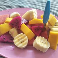 Free fruit at Two Sisters in Pai